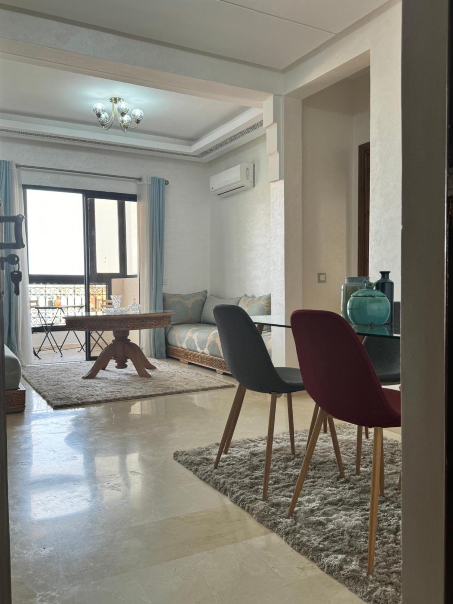 Appartement Malak - Residence Avec Piscine, Wifi, Gardien H24 Marrakesh Exterior photo